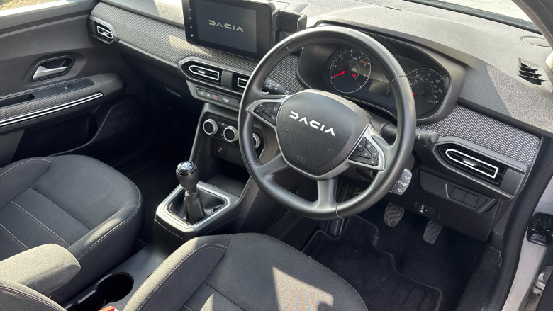 Dacia Jogger 1.0 TCe Extreme SE 5dr Petrol Estate